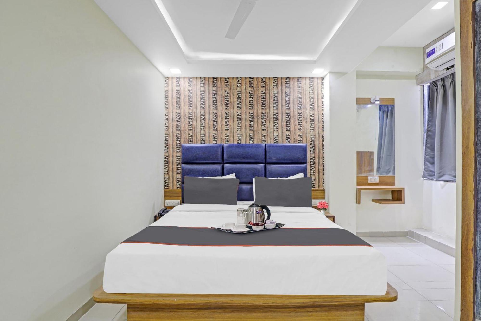 Hotel O Hill View Vadodara Ngoại thất bức ảnh