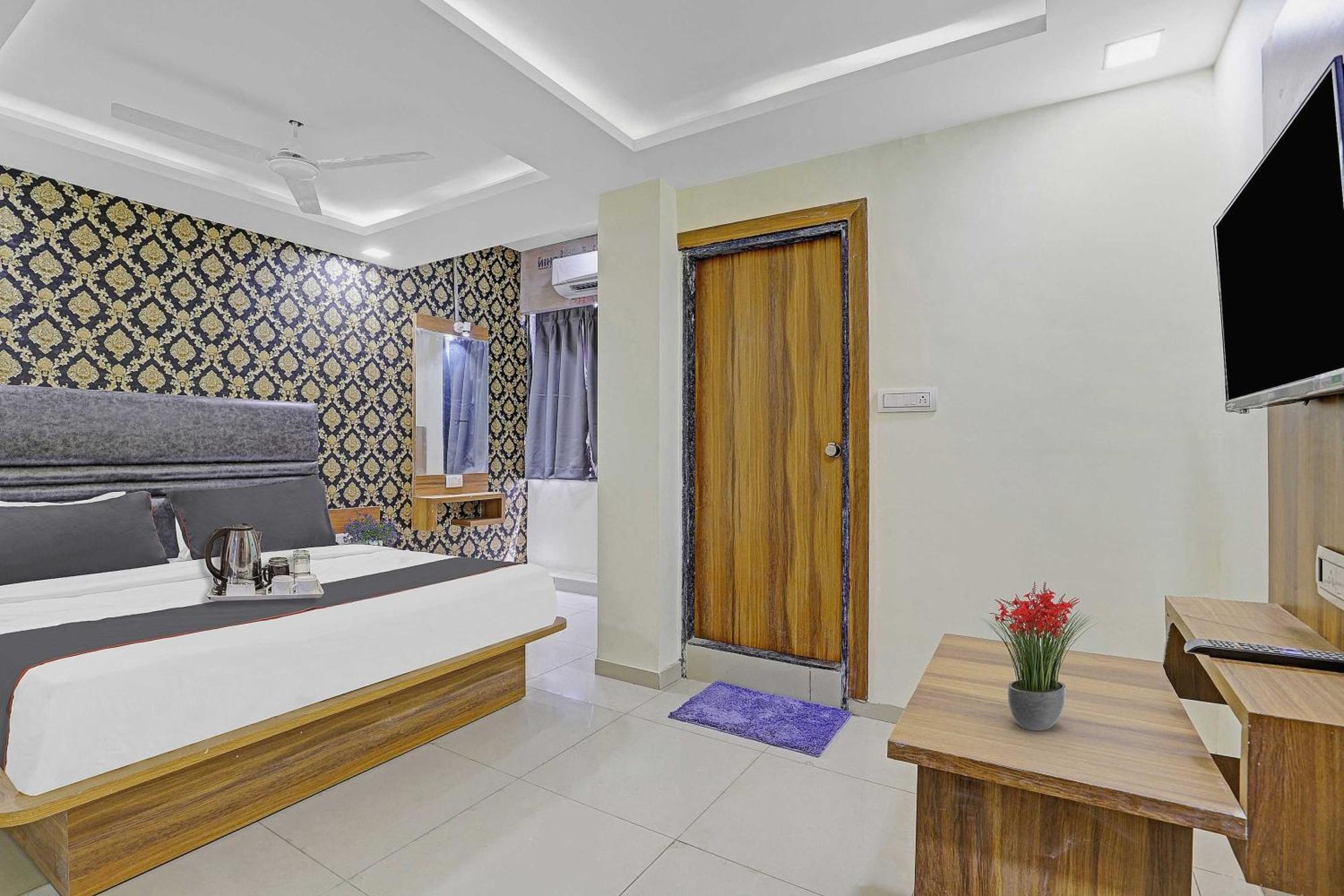 Hotel O Hill View Vadodara Ngoại thất bức ảnh