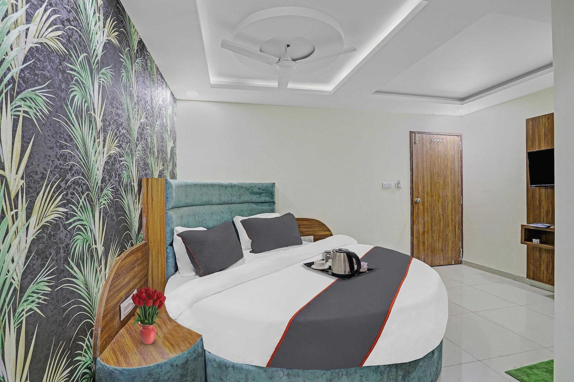 Hotel O Hill View Vadodara Ngoại thất bức ảnh