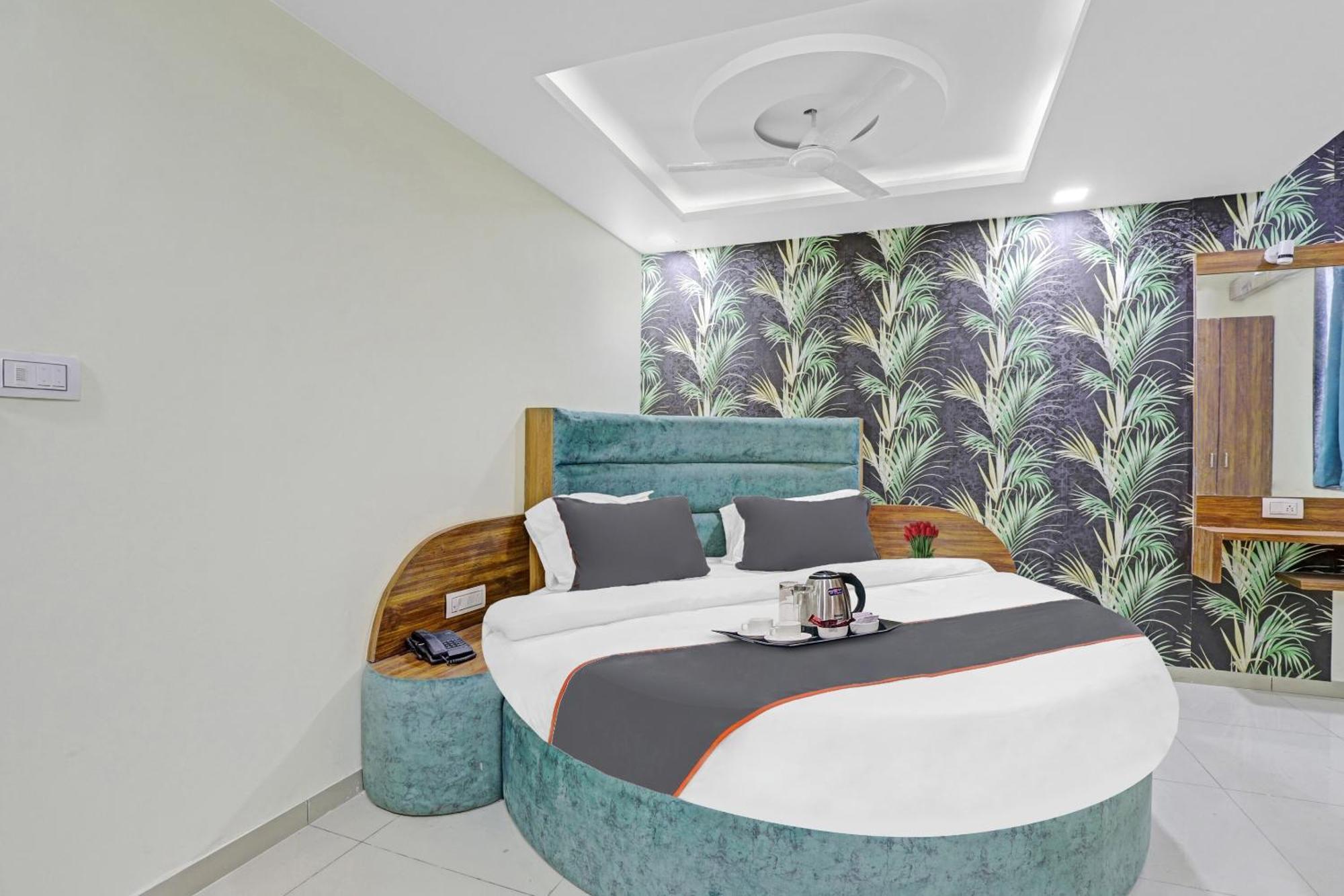 Hotel O Hill View Vadodara Ngoại thất bức ảnh